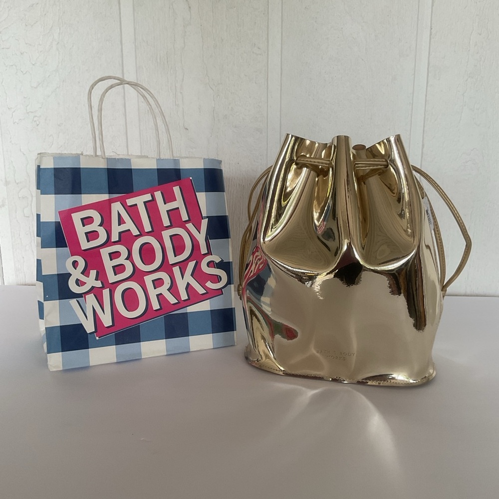 Bath and Body Works Metallic Gold Drawstring Tote Bag NWT